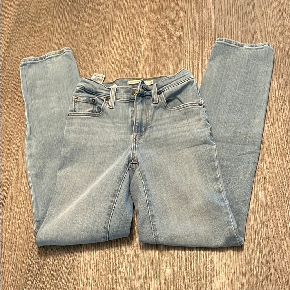 Juniors Lightwash Jeans